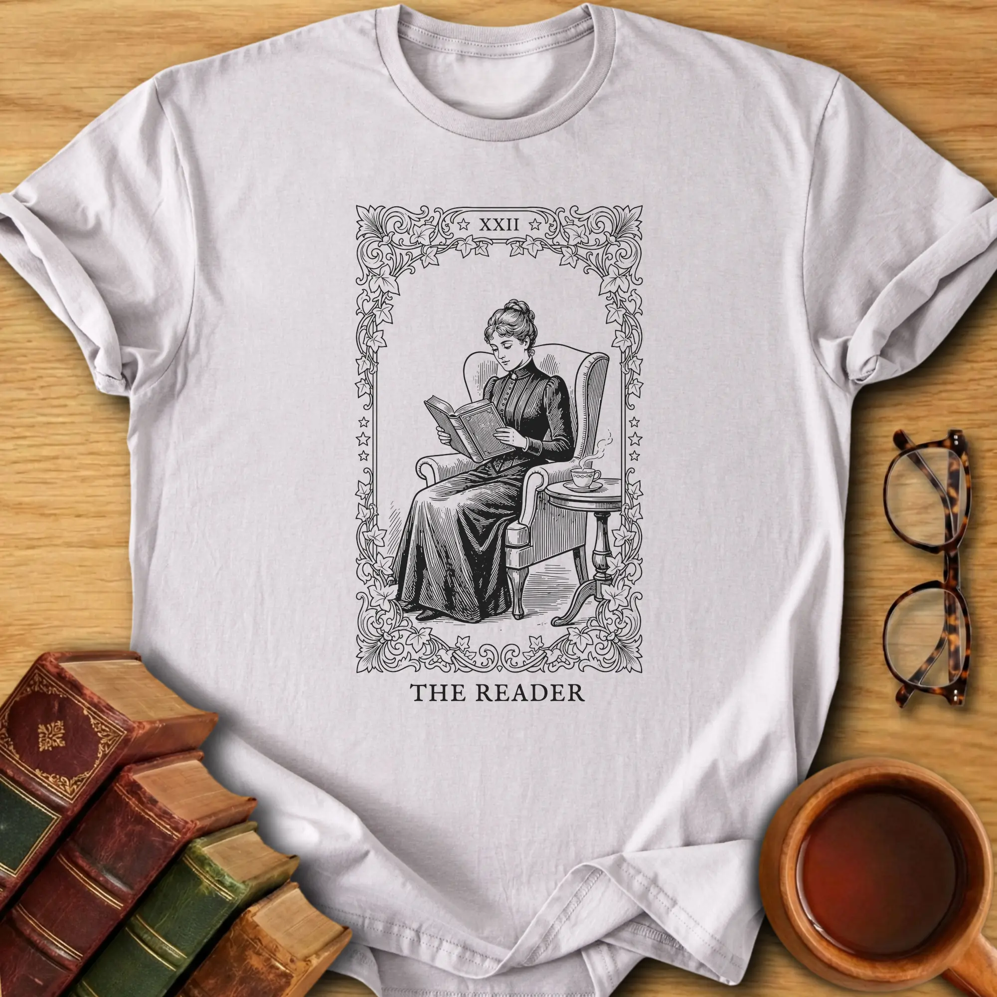 The Reader Tarot Card T-Shirt