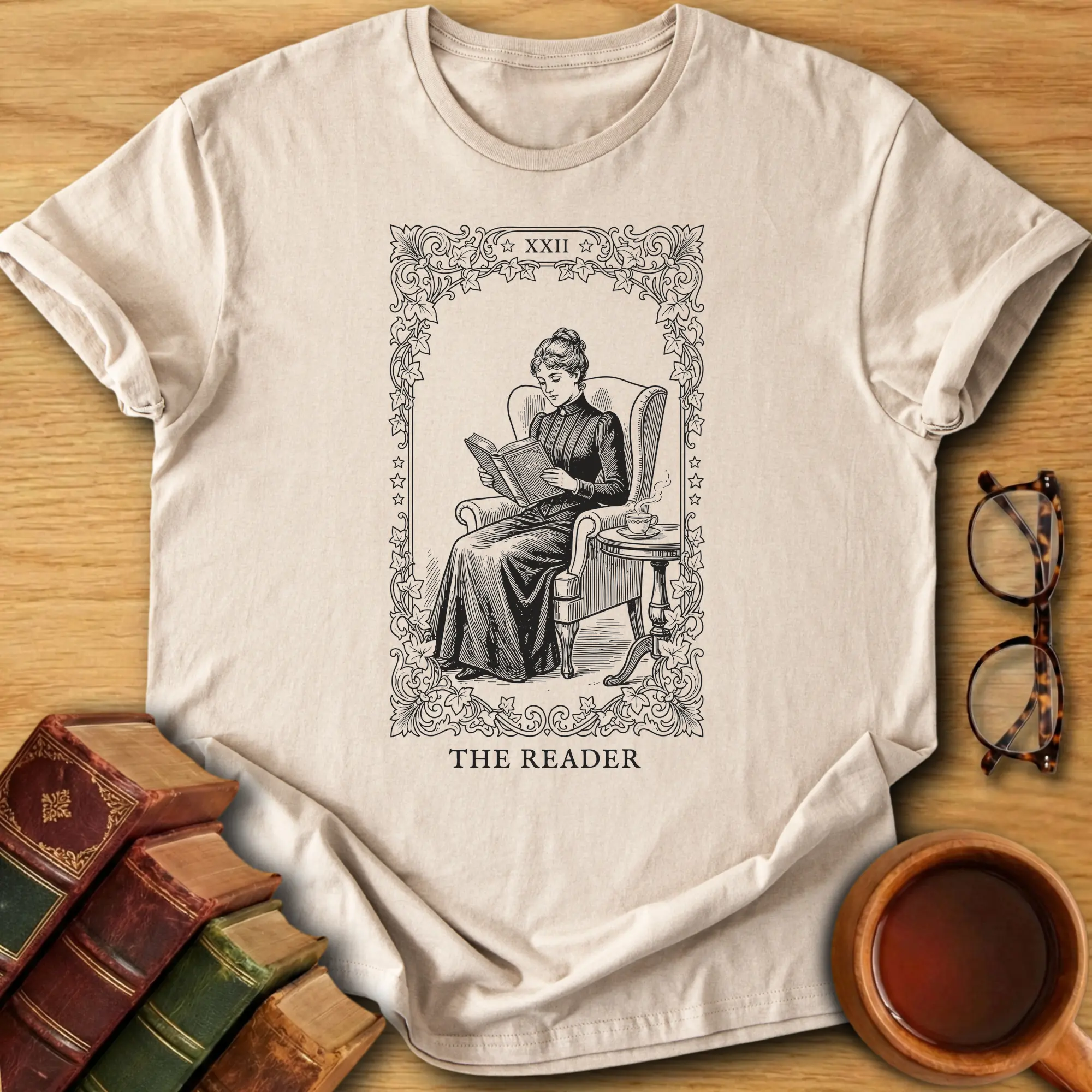 The Reader Tarot Card T-Shirt